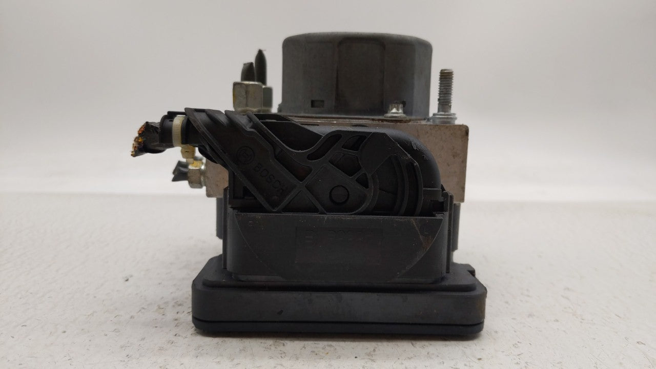 2015 Nissan Sentra ABS Pump Control Module Replacement P/N:47660 9AN0A Fits OEM Used Auto Parts - Oemusedautoparts1.com