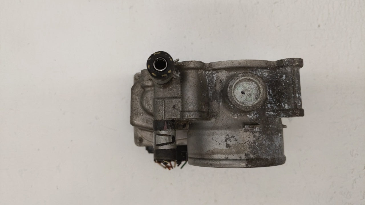 2013-2019 Nissan Sentra Throttle Body P/N:3RA60-01 C 3RA60-01 E, 3RA60-01 D Fits Fits 2013 2014 2015 2016 2017 2018 2019 OEM
