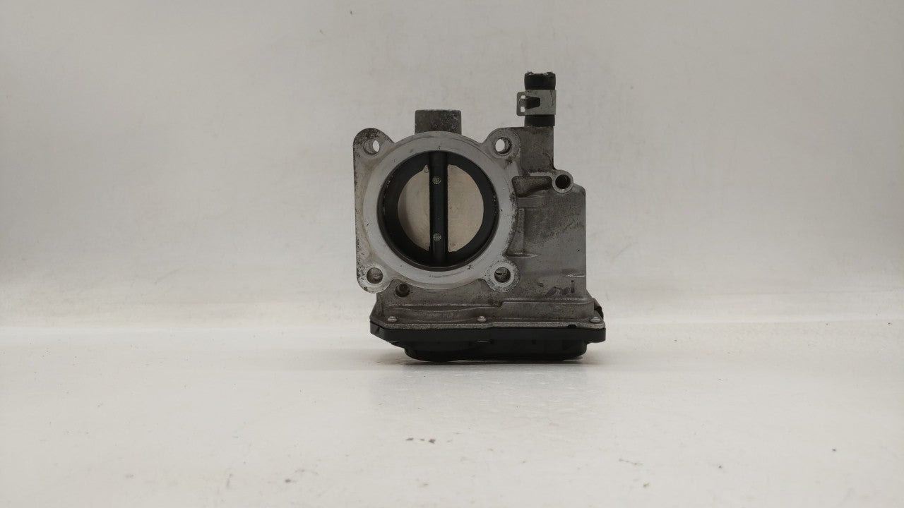 2013-2019 Nissan Sentra Throttle Body P/N:3RA60-01 C 3RA60-01 E, 3RA60-01 D Fits Fits 2013 2014 2015 2016 2017 2018 2019 OEM
