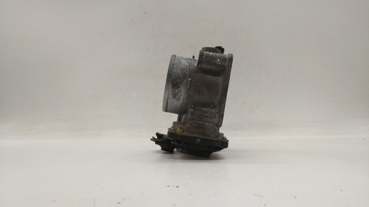 2013-2019 Nissan Sentra Throttle Body P/N:3RA60-01 C 3RA60-01 E, 3RA60-01 D Fits Fits 2013 2014 2015 2016 2017 2018 2019 OEM