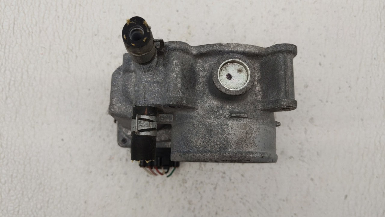 2013-2019 Nissan Sentra Throttle Body P/N:3RA60-01 C 3RA60-01 E, 3RA60-01 D Fits Fits 2013 2014 2015 2016 2017 2018 2019 OEM