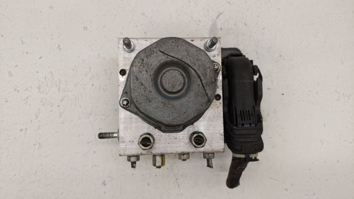 2014-2015 Nissan Sentra Anti-Lock Brake ABS Pump Module Actuator OEM P/N:47660 3SG0C Fits Fits 2014 2015 OEM Used Auto Parts