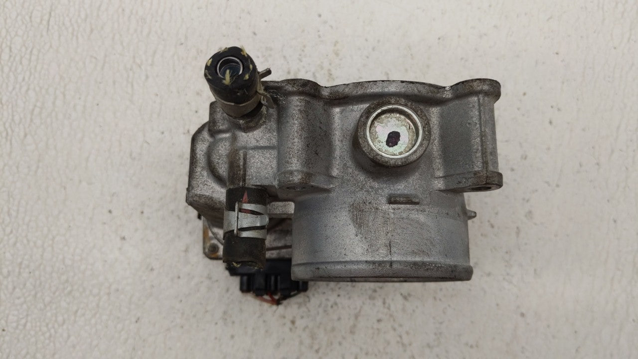 2013-2019 Nissan Sentra Throttle Body P/N:3RA60-01 C 3RA60-01 E, 3RA60-01 D Fits Fits 2013 2014 2015 2016 2017 2018 2019 OEM