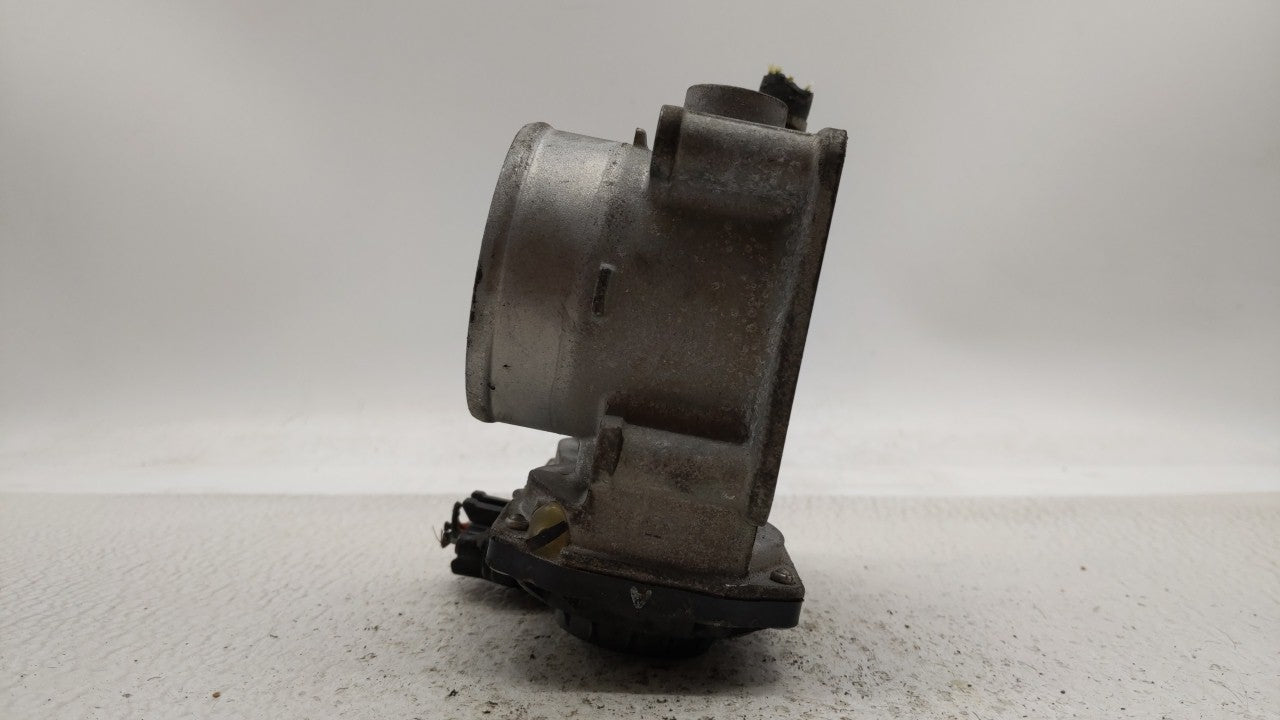 2013-2019 Nissan Sentra Throttle Body P/N:3RA60-01 C 3RA60-01 E, 3RA60-01 D Fits Fits 2013 2014 2015 2016 2017 2018 2019 OEM