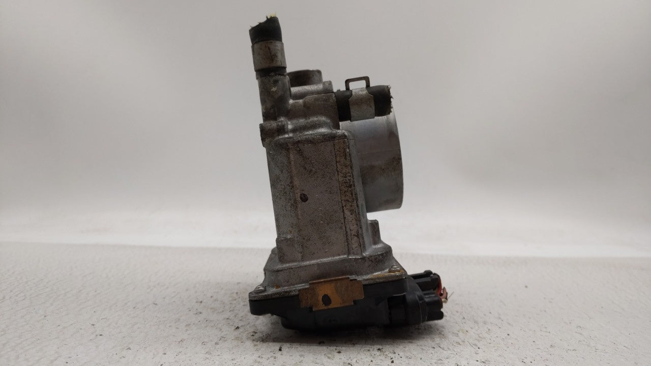 2013-2019 Nissan Sentra Throttle Body P/N:3RA60-01 C 3RA60-01 E, 3RA60-01 D Fits Fits 2013 2014 2015 2016 2017 2018 2019 OEM