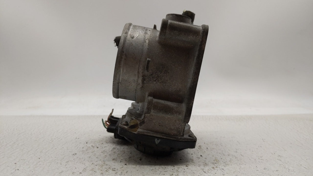 2013-2019 Nissan Sentra Throttle Body P/N:3RA60-01 C 3RA60-01 E, 3RA60-01 D Fits Fits 2013 2014 2015 2016 2017 2018 2019 OEM