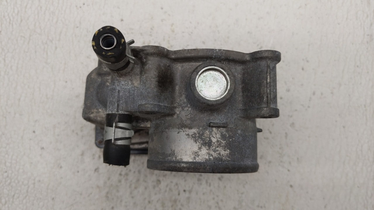 2013-2019 Nissan Sentra Throttle Body P/N:3RA60-01 C 3RA60-01 E, 3RA60-01 D Fits Fits 2013 2014 2015 2016 2017 2018 2019 OEM