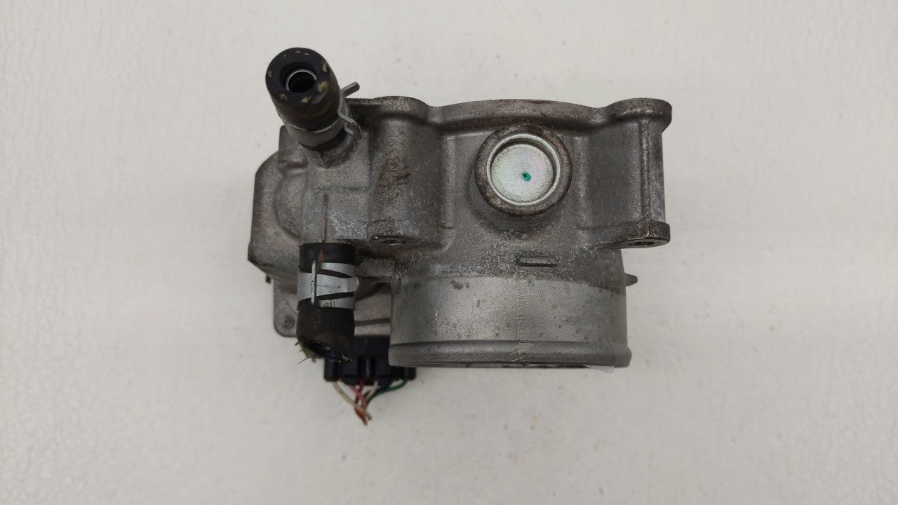 2013-2019 Nissan Sentra Throttle Body P/N:3RA60-01 C 3RA60-01 E, 3RA60-01 D Fits Fits 2013 2014 2015 2016 2017 2018 2019 OEM