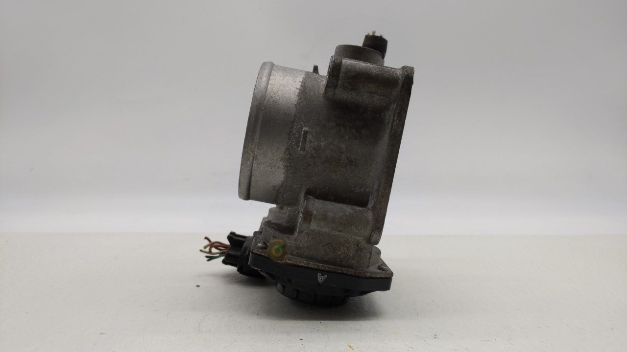 2013-2019 Nissan Sentra Throttle Body P/N:3RA60-01 C 3RA60-01 E, 3RA60-01 D Fits Fits 2013 2014 2015 2016 2017 2018 2019 OEM