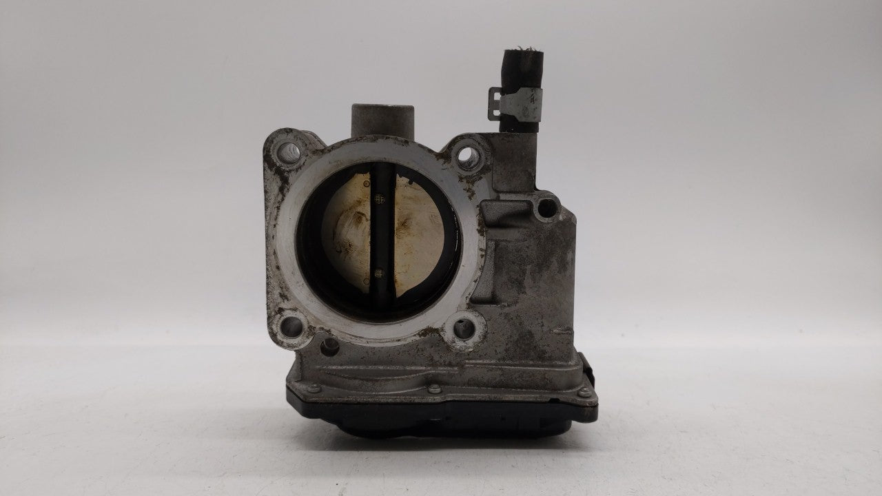 2013-2019 Nissan Sentra Throttle Body P/N:3RA60-01 C 3RA60-01 E, 3RA60-01 D Fits Fits 2013 2014 2015 2016 2017 2018 2019 OEM