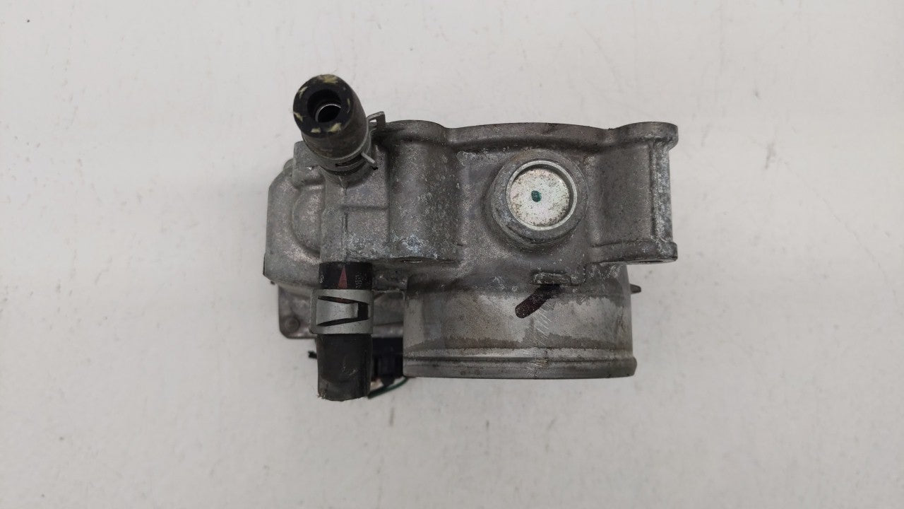 2013-2019 Nissan Sentra Throttle Body P/N:3RA60-01 C 3RA60-01 E, 3RA60-01 D Fits Fits 2013 2014 2015 2016 2017 2018 2019 OEM