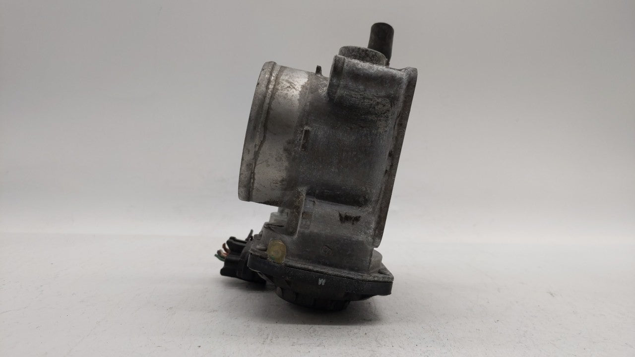 2013-2019 Nissan Sentra Throttle Body P/N:3RA60-01 C 3RA60-01 E, 3RA60-01 D Fits Fits 2013 2014 2015 2016 2017 2018 2019 OEM