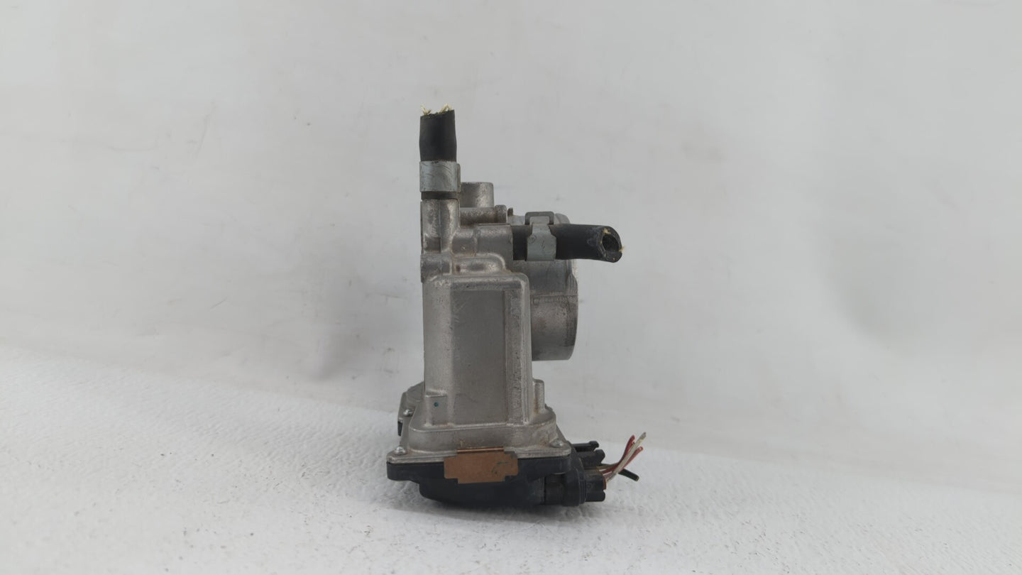 2013-2019 Nissan Sentra Throttle Body P/N:3RA60-01 C 3RA60-01 E, 3RA60-01 D Fits Fits 2013 2014 2015 2016 2017 2018 2019 OEM