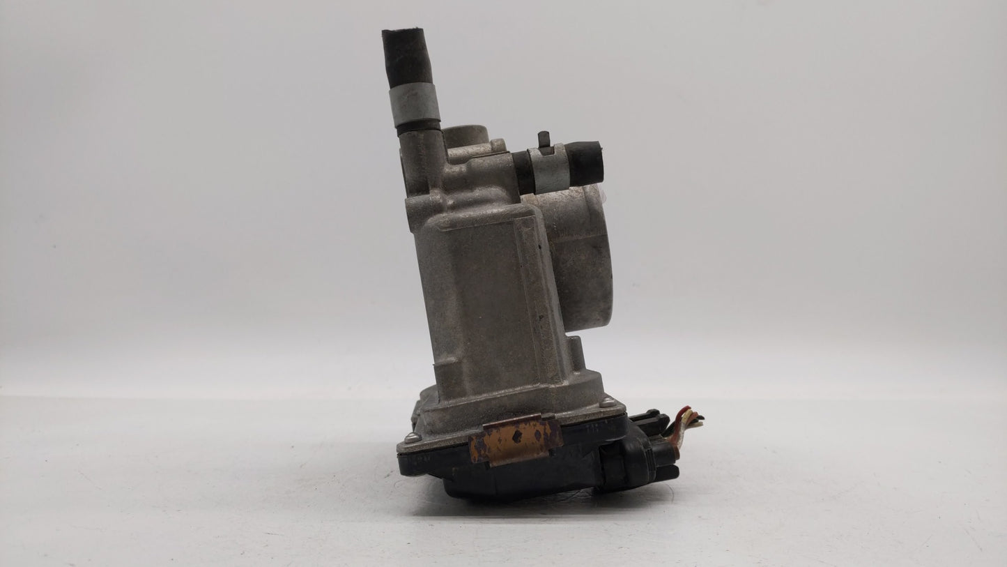 2013-2019 Nissan Sentra Throttle Body P/N:3RA60-01 C 3RA60-01 E, 3RA60-01 D Fits Fits 2013 2014 2015 2016 2017 2018 2019 OEM