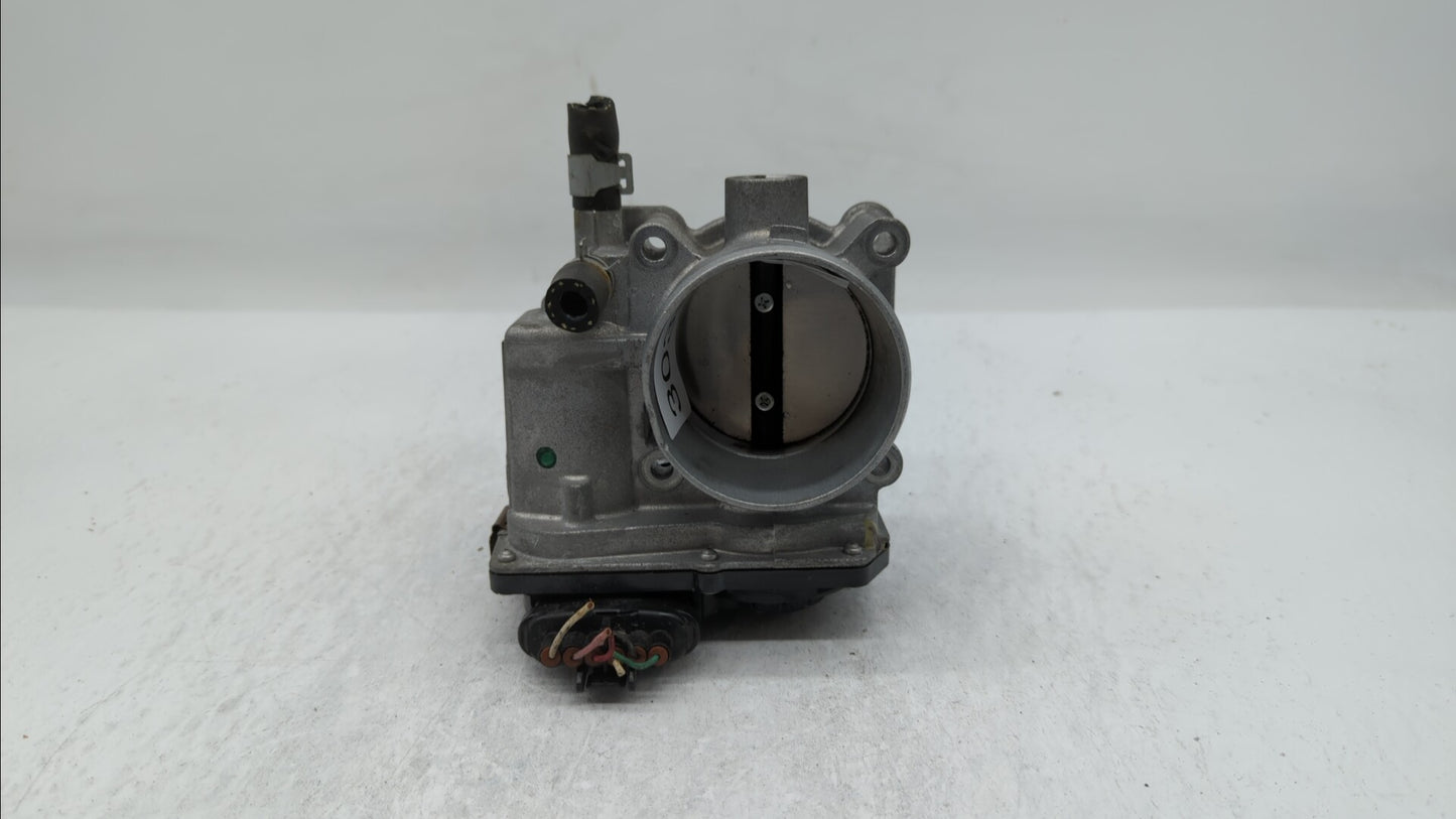2013-2019 Nissan Sentra Throttle Body P/N:3RA60-01 C 3RA60-01 E, 3RA60-01 D Fits Fits 2013 2014 2015 2016 2017 2018 2019 OEM