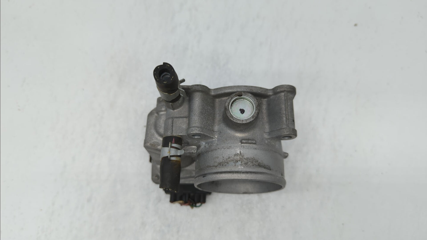 2013-2019 Nissan Sentra Throttle Body P/N:3RA60-01 C 3RA60-01 E, 3RA60-01 D Fits Fits 2013 2014 2015 2016 2017 2018 2019 OEM