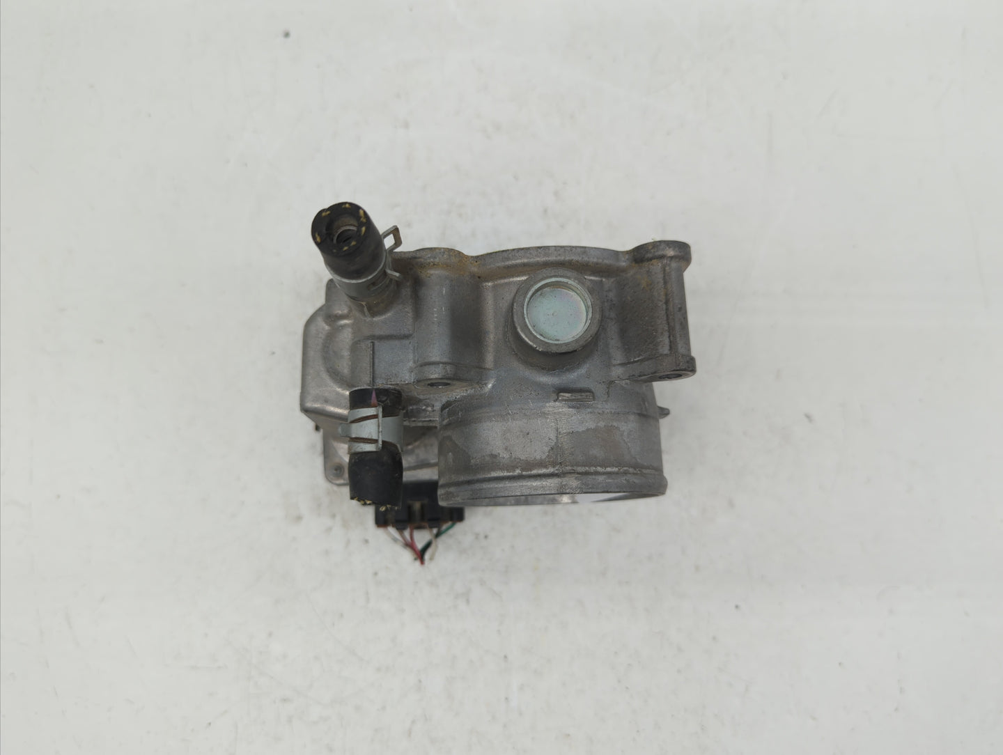 2013-2019 Nissan Sentra Throttle Body P/N:3RA60-01 C 3RA60-01 E, 3RA60-01 D Fits Fits 2013 2014 2015 2016 2017 2018 2019 OEM