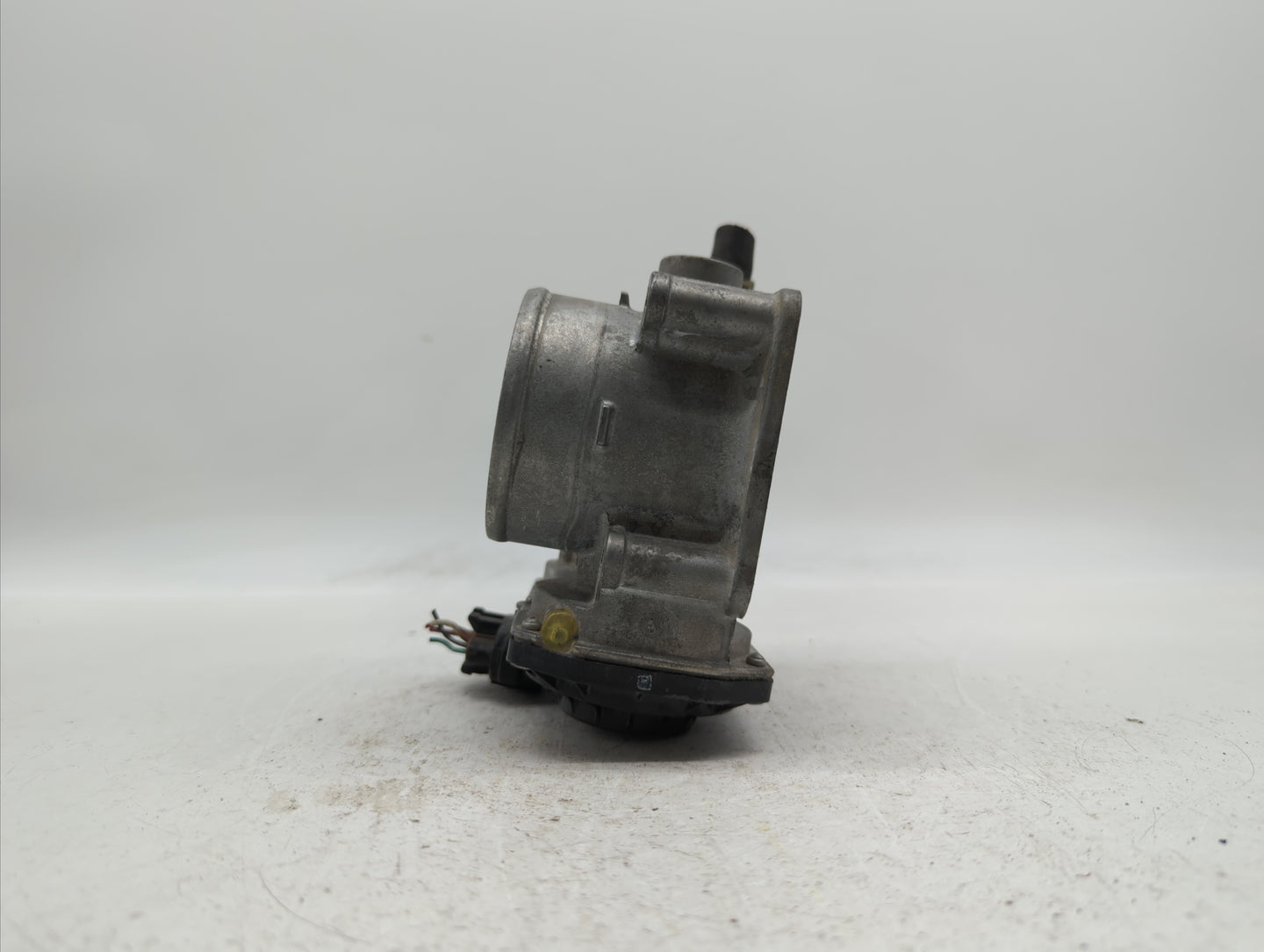 2013-2019 Nissan Sentra Throttle Body P/N:3RA60-01 C 3RA60-01 E, 3RA60-01 D Fits Fits 2013 2014 2015 2016 2017 2018 2019 OEM