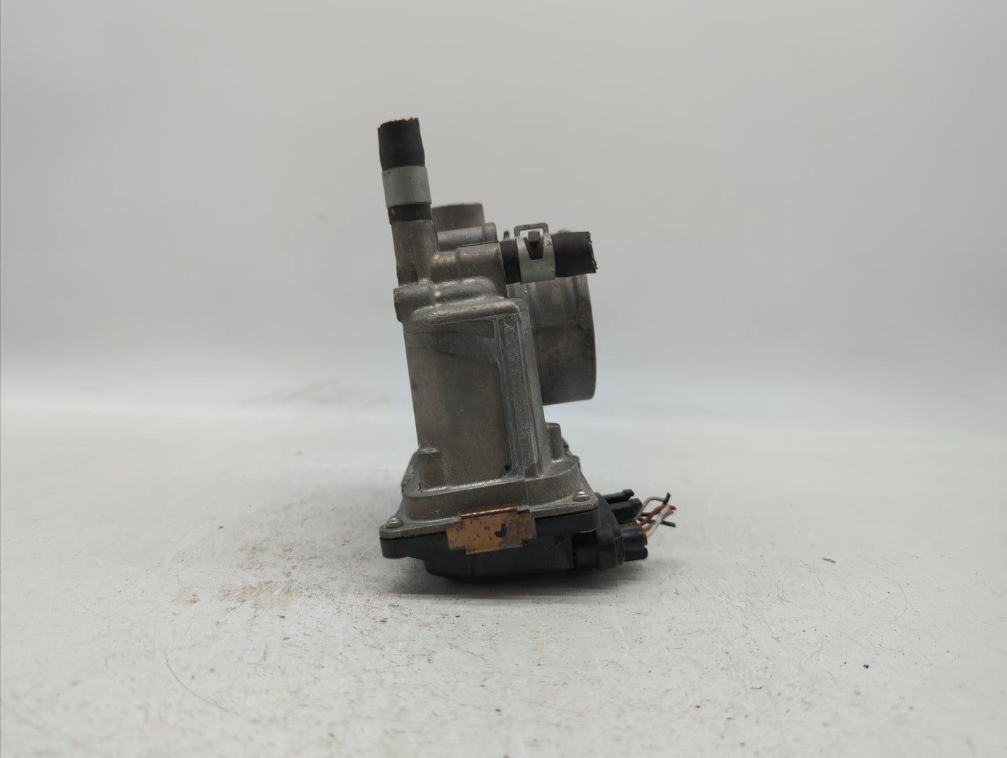 2013-2019 Nissan Sentra Throttle Body P/N:3RA60-01 C 3RA60-01 E, 3RA60-01 D Fits Fits 2013 2014 2015 2016 2017 2018 2019 OEM