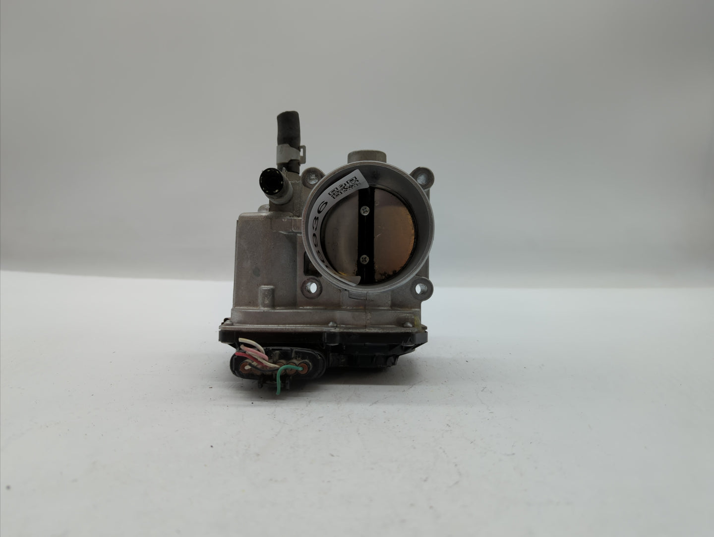 2013-2019 Nissan Sentra Throttle Body P/N:3RA60-01 C 3RA60-01 E, 3RA60-01 D Fits Fits 2013 2014 2015 2016 2017 2018 2019 OEM