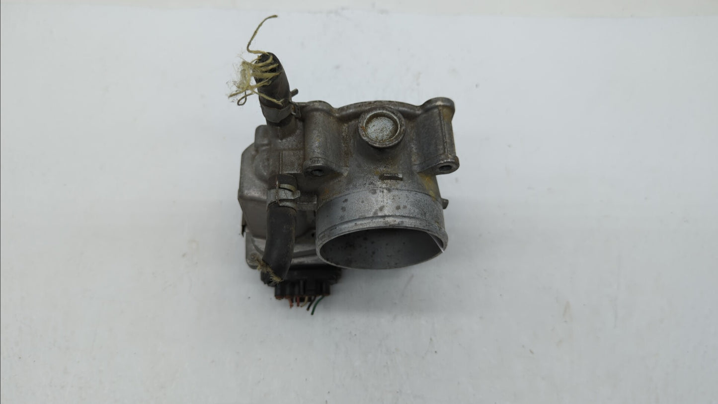 2013-2019 Nissan Sentra Throttle Body P/N:3RA60-01 C 3RA60-01 E, 3RA60-01 D Fits Fits 2013 2014 2015 2016 2017 2018 2019 OEM