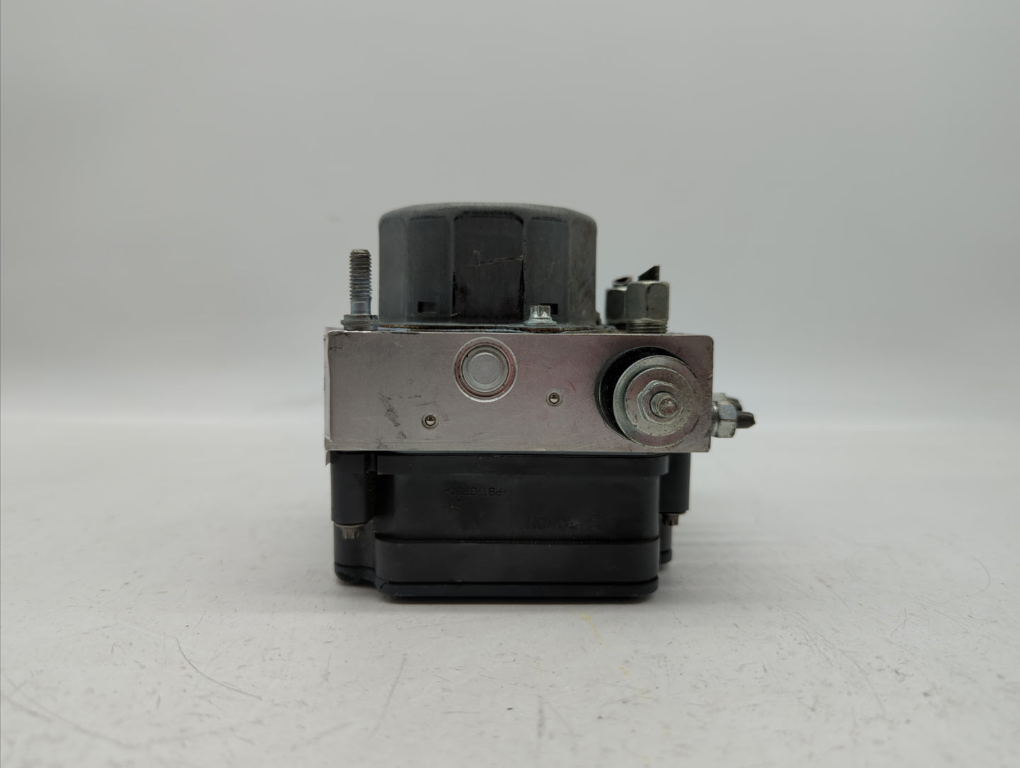 2015 Nissan Sentra ABS Pump Control Module Replacement P/N:47660 9AN2A 47660 9AN0A Fits OEM Used Auto Parts - Oemusedautopar