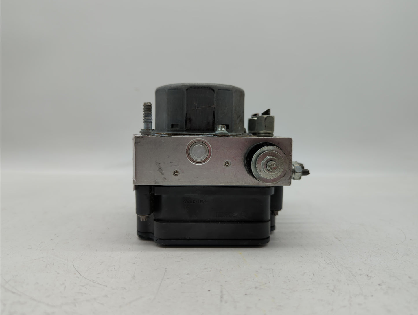 2015 Nissan Sentra ABS Pump Control Module Replacement P/N:47660 9AN2A 47660 9AN0A Fits OEM Used Auto Parts - Oemusedautopar