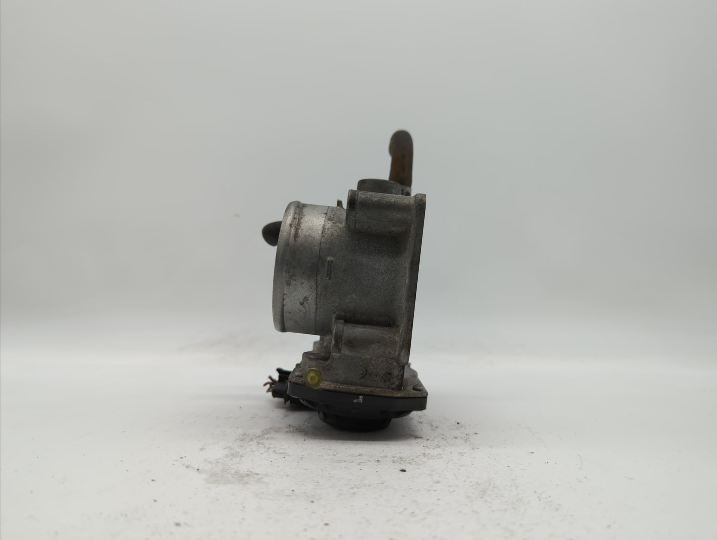 2013-2019 Nissan Sentra Throttle Body P/N:3RA60-01 C 3RA60-01 E, 3RA60-01 D Fits Fits 2013 2014 2015 2016 2017 2018 2019 OEM