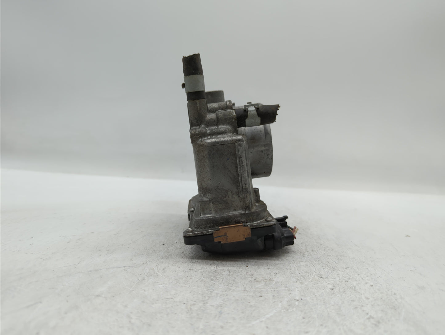 2013-2019 Nissan Sentra Throttle Body P/N:3RA60-01 C 3RA60-01 E, 3RA60-01 D Fits Fits 2013 2014 2015 2016 2017 2018 2019 OEM