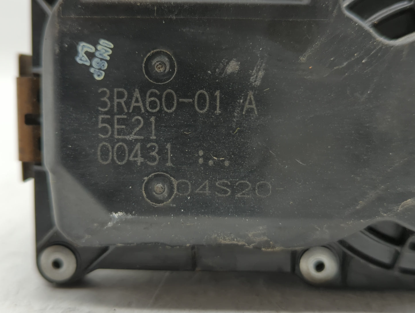2013-2019 Nissan Sentra Throttle Body P/N:3RA60-01 C 3RA60-01 E, 3RA60-01 D Fits Fits 2013 2014 2015 2016 2017 2018 2019 OEM