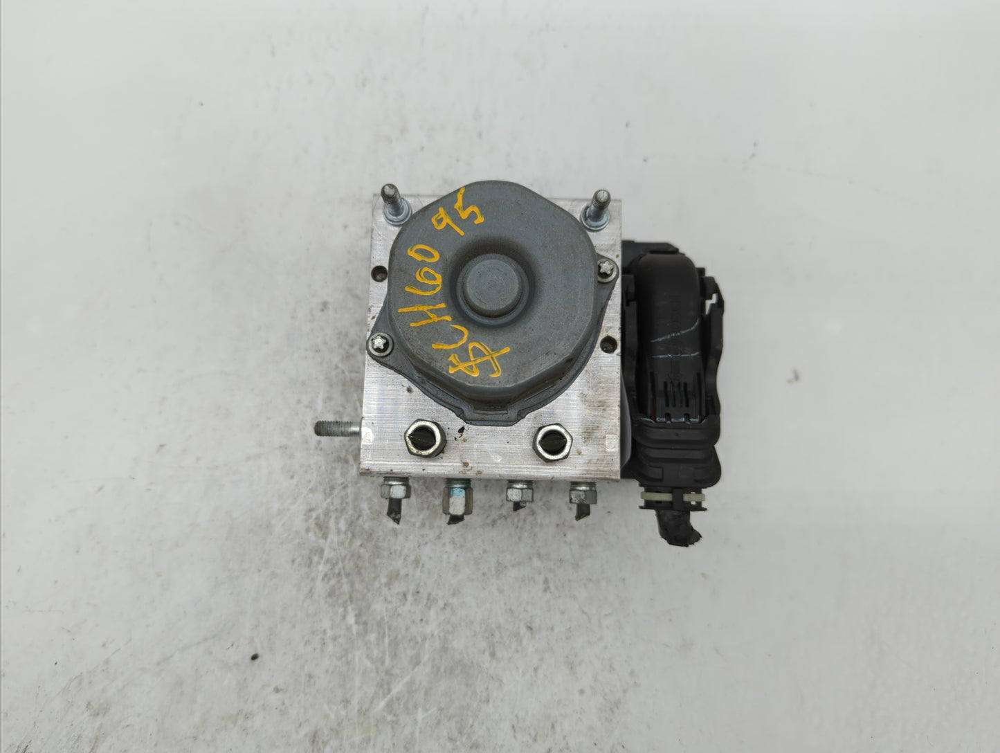 2015 Nissan Sentra ABS Pump Control Module Replacement P/N:47660 9AN2A 47660 9AN0A Fits OEM Used Auto Parts - Oemusedautopar