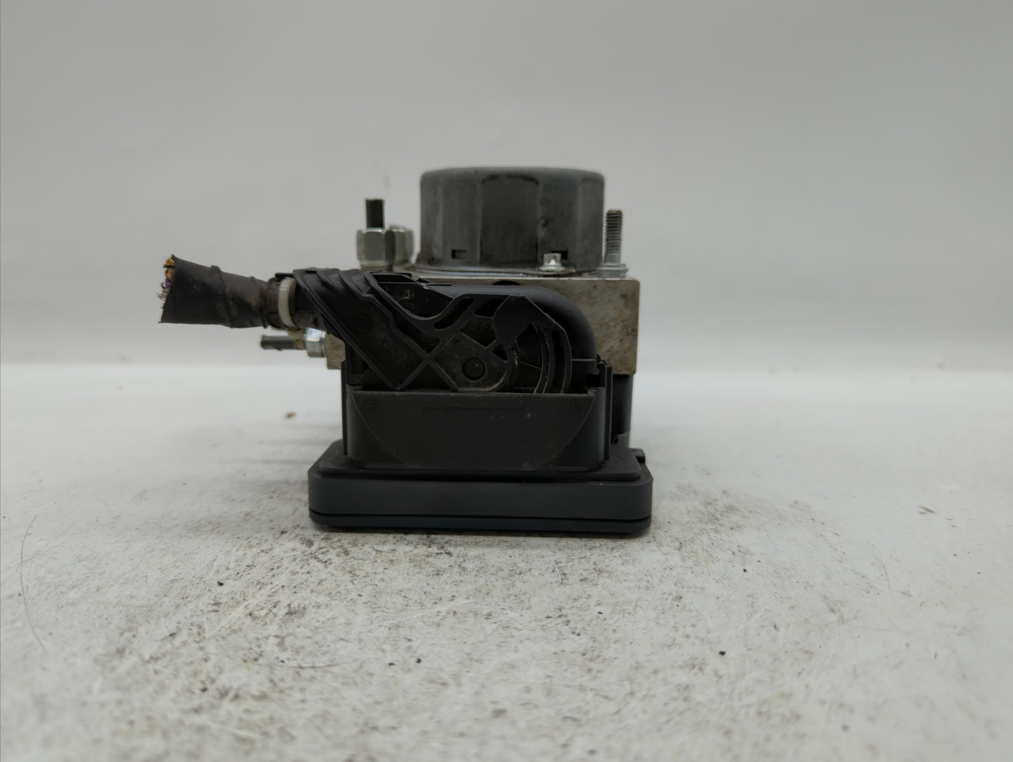 2015 Nissan Sentra ABS Pump Control Module Replacement P/N:47660 9AN2A 47660 9AN0A Fits OEM Used Auto Parts - Oemusedautopar