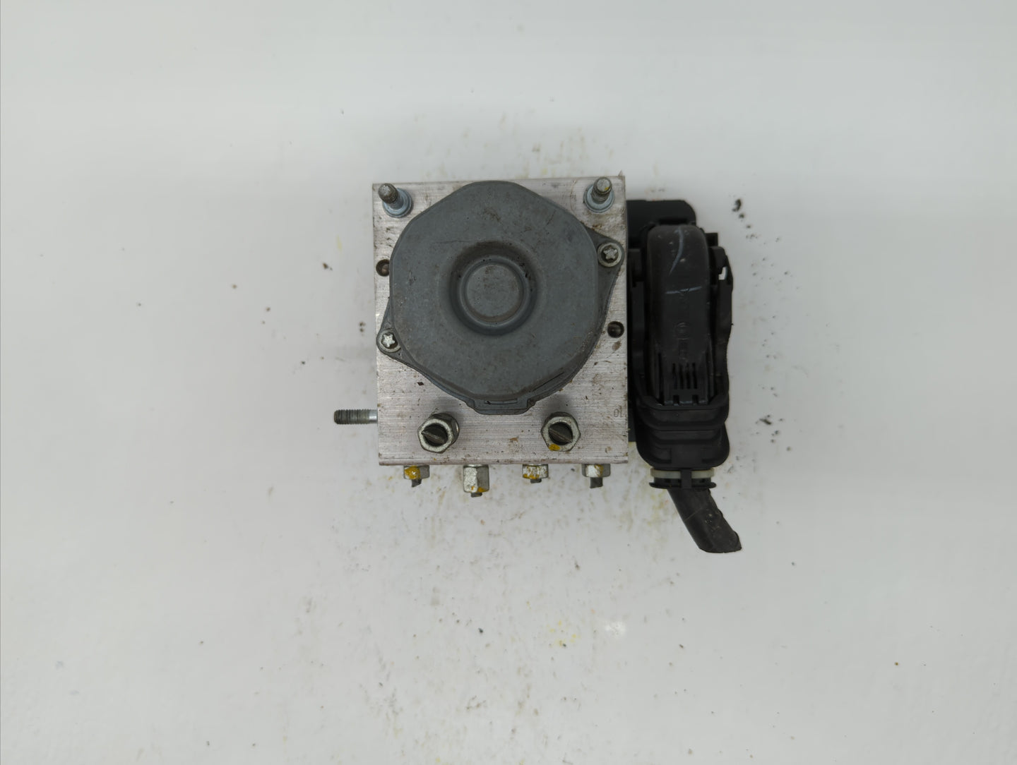 2014-2015 Nissan Sentra ABS Pump Control Module Replacement P/N:47660 3SG0C Fits Fits 2014 2015 OEM Used Auto Parts - Oemuse