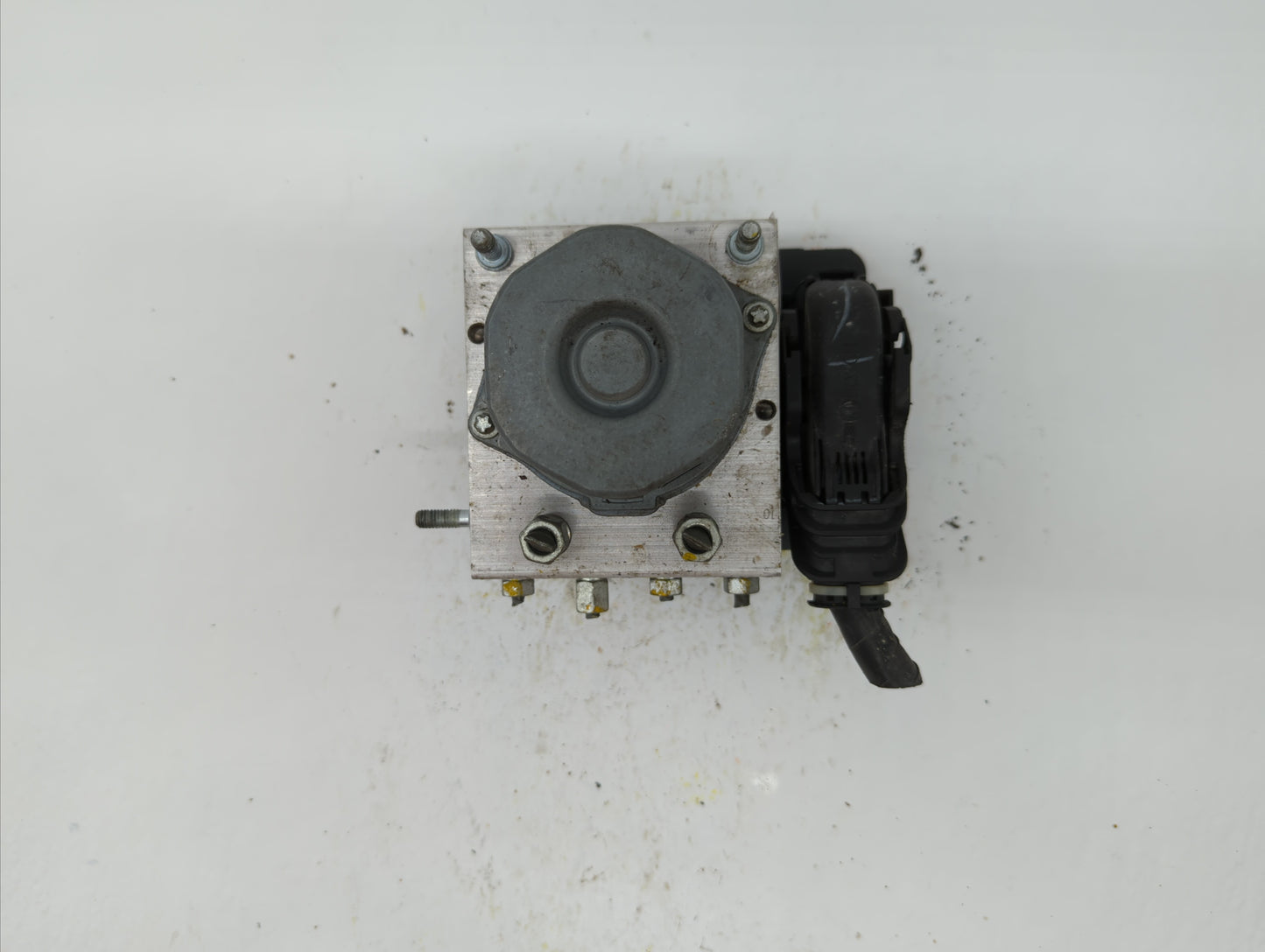 2014-2015 Nissan Sentra ABS Pump Control Module Replacement P/N:47660 3SG0C Fits Fits 2014 2015 OEM Used Auto Parts - Oemuse