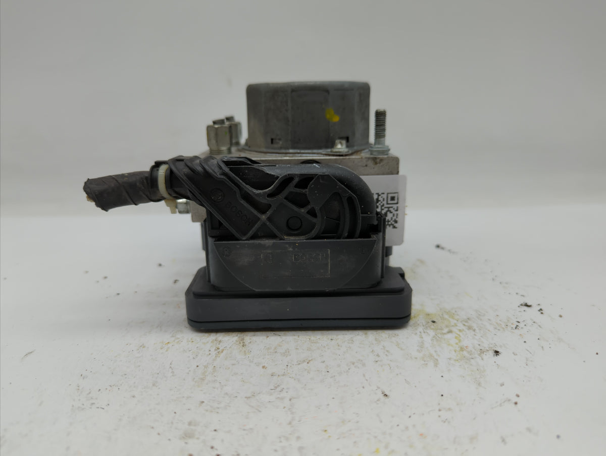 2014-2015 Nissan Sentra Anti-Lock Brake ABS Pump Module Actuator OEM P/N:47660 3SG0C Fits Fits 2014 2015 OEM Used Auto Parts