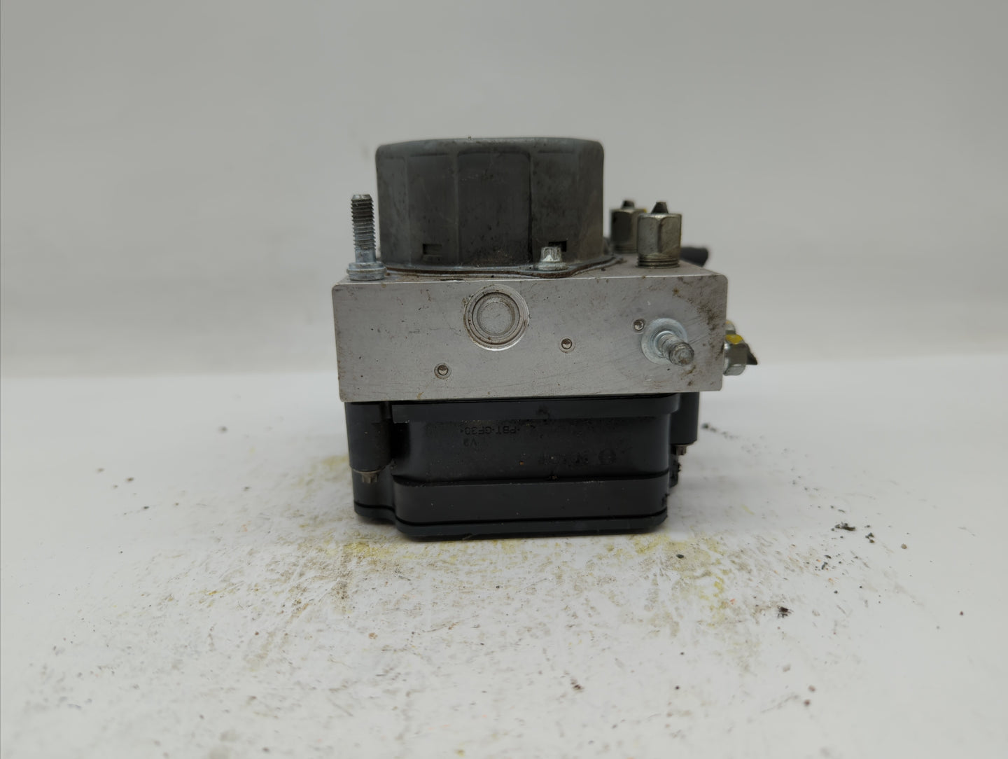 2014-2015 Nissan Sentra ABS Pump Control Module Replacement P/N:47660 3SG0C Fits Fits 2014 2015 OEM Used Auto Parts - Oemuse