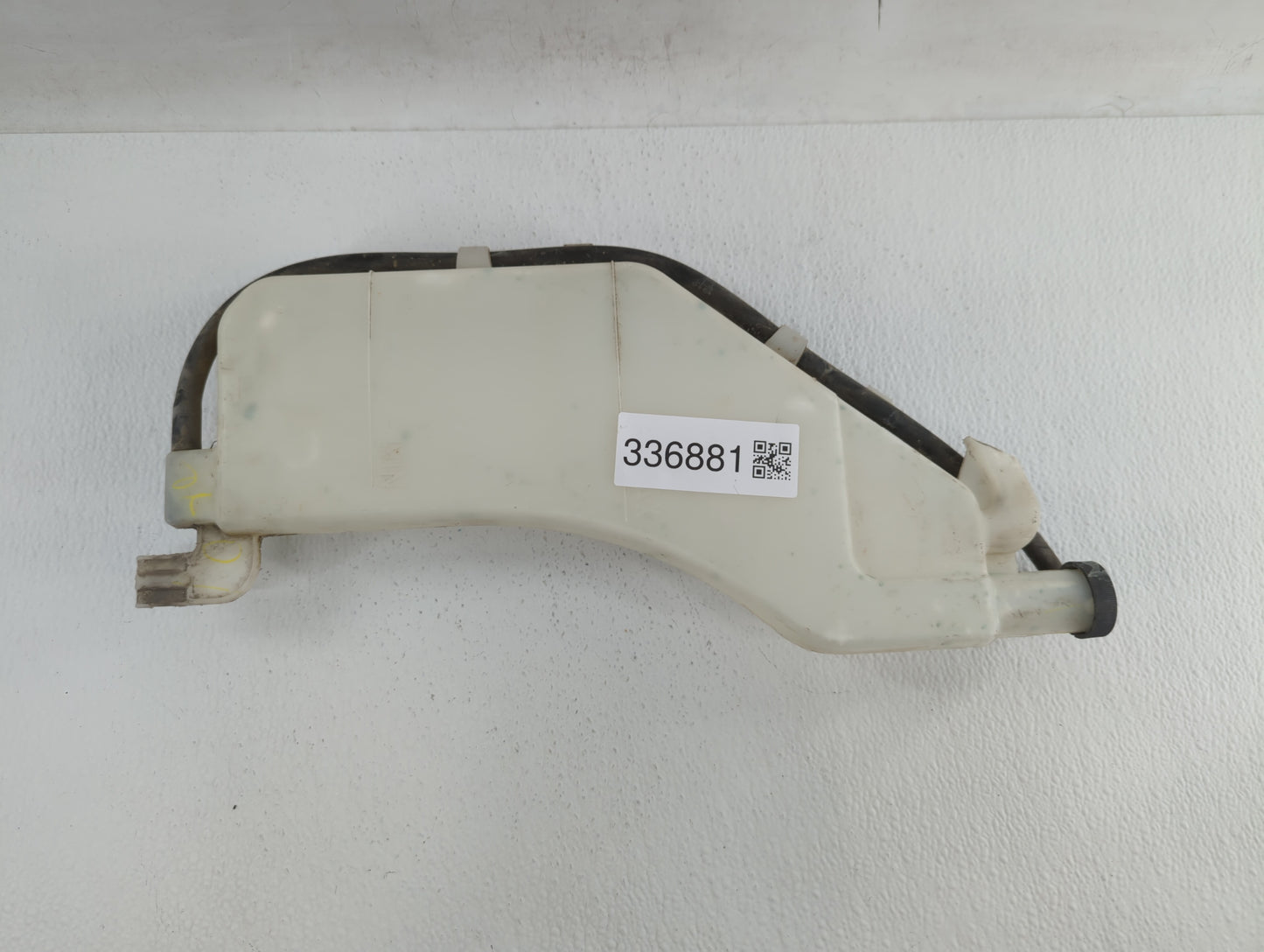 2015 Nissan Sentra Air Cleaner Intake Duct Hose Tube - Oemusedautoparts1.com