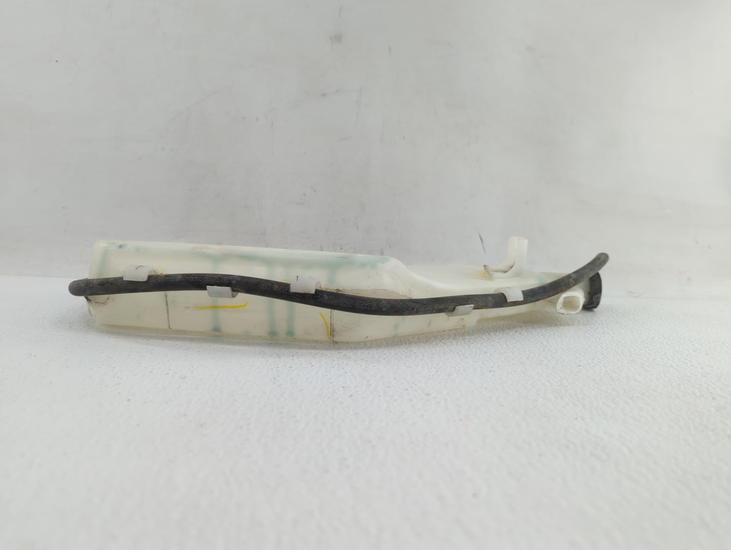 2015 Nissan Sentra Air Cleaner Intake Duct Hose Tube - Oemusedautoparts1.com