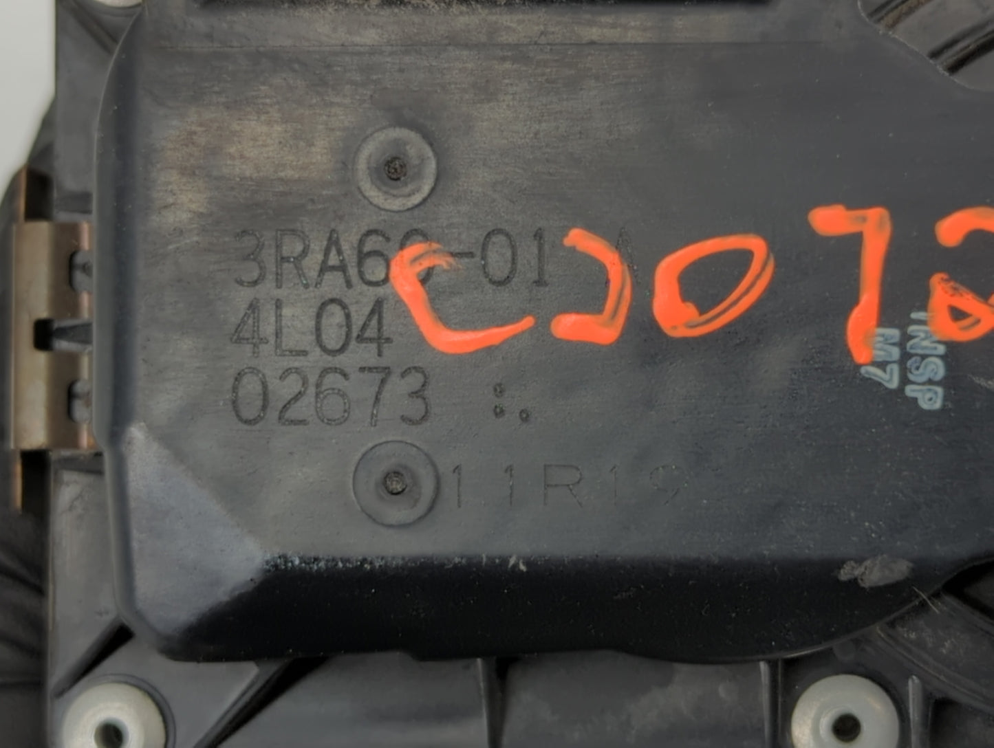 2013-2019 Nissan Sentra Throttle Body P/N:3RA60-01 C 3RA60-01 E, 3RA60-01 D Fits Fits 2013 2014 2015 2016 2017 2018 2019 OEM