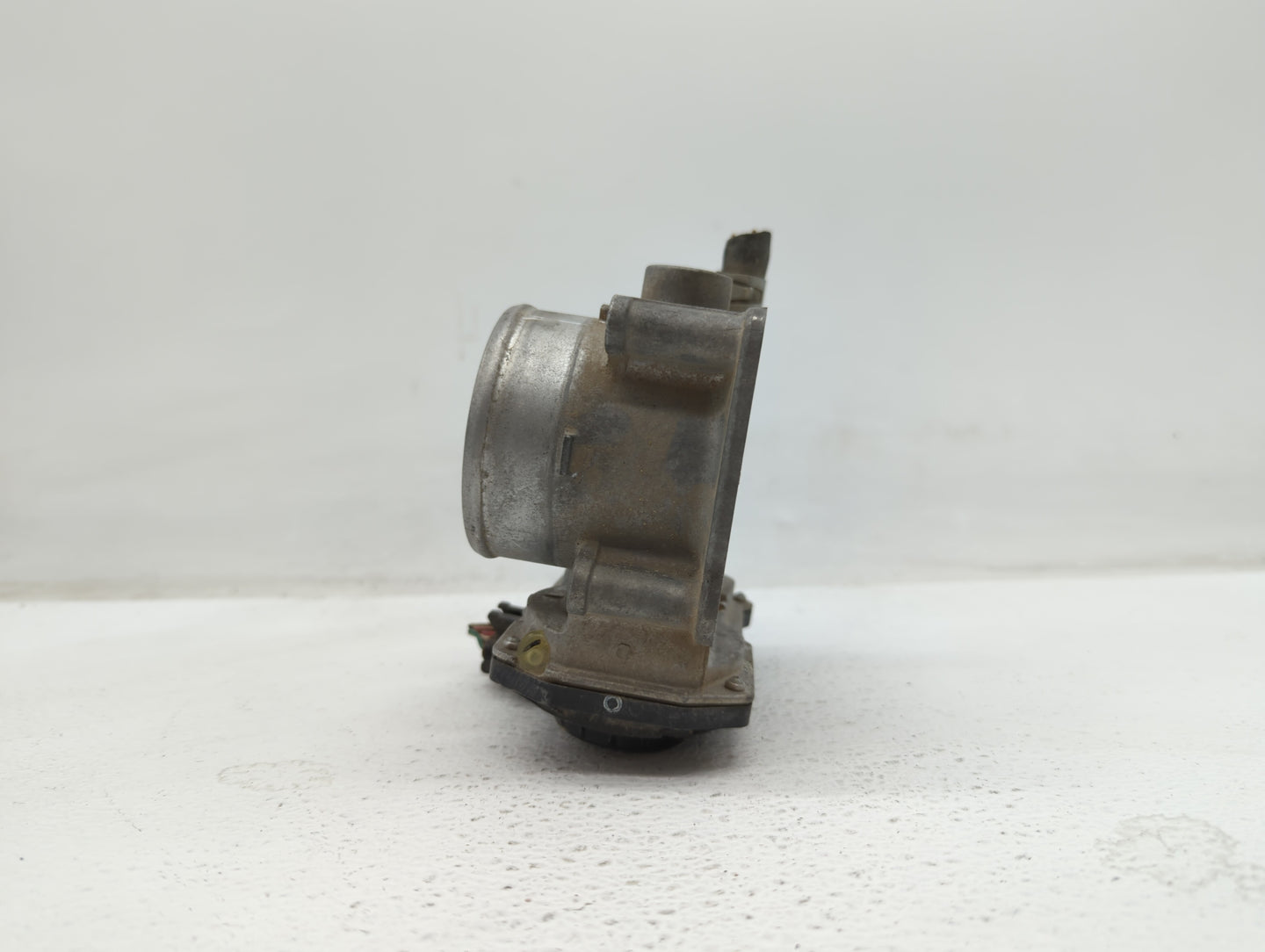 2013-2019 Nissan Sentra Throttle Body P/N:3RA60-01 C 3RA60-01 E, 3RA60-01 D Fits Fits 2013 2014 2015 2016 2017 2018 2019 OEM