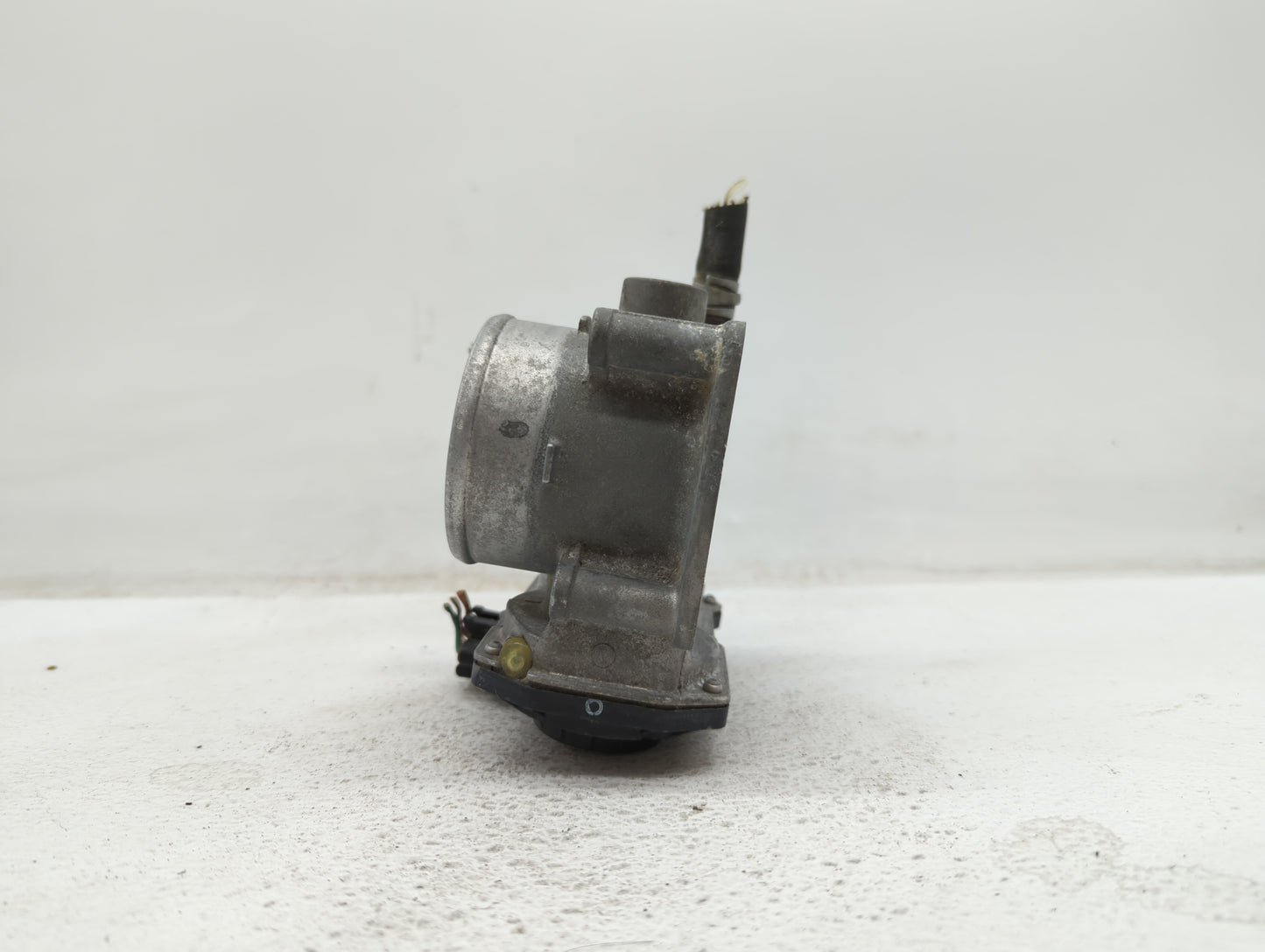 2013-2019 Nissan Sentra Throttle Body P/N:3RA60-01 C 3RA60-01 E, 3RA60-01 D Fits Fits 2013 2014 2015 2016 2017 2018 2019 OEM