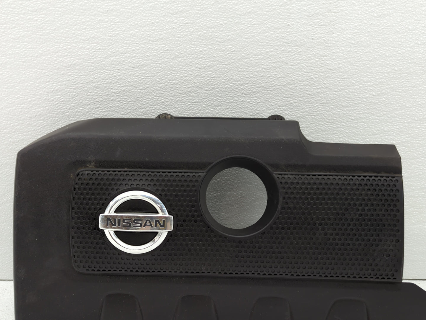 2015 Nissan Sentra Engine Cover - Oemusedautoparts1.com