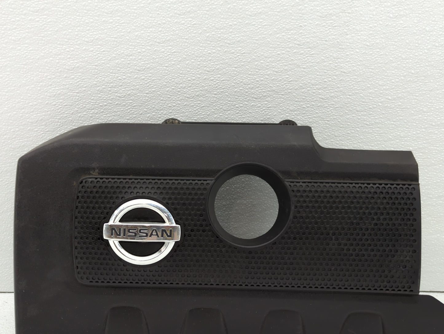 2015 Nissan Sentra Engine Cover - Oemusedautoparts1.com