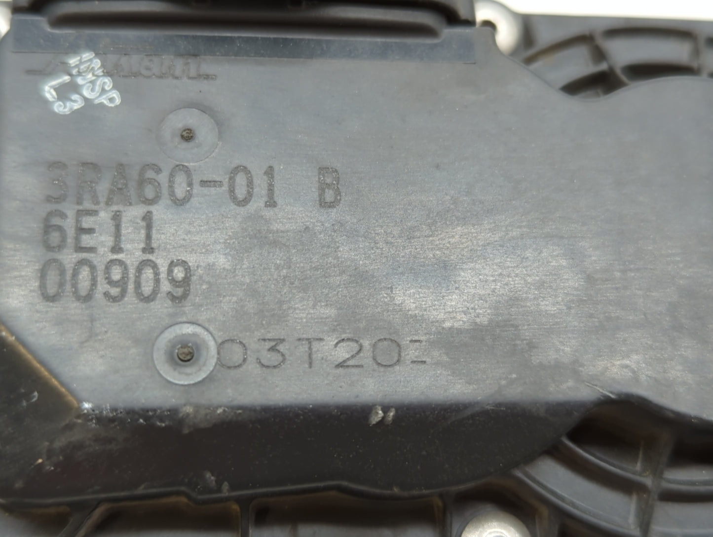 2013-2019 Nissan Sentra Throttle Body P/N:3RA60-01 C 3RA60-01 E, 3RA60-01 D Fits Fits 2013 2014 2015 2016 2017 2018 2019 OEM