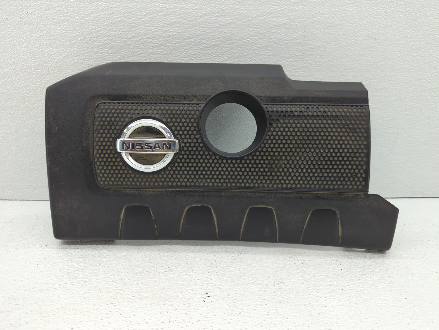 2015 Nissan Sentra Engine Cover Black - Oemusedautoparts1.com