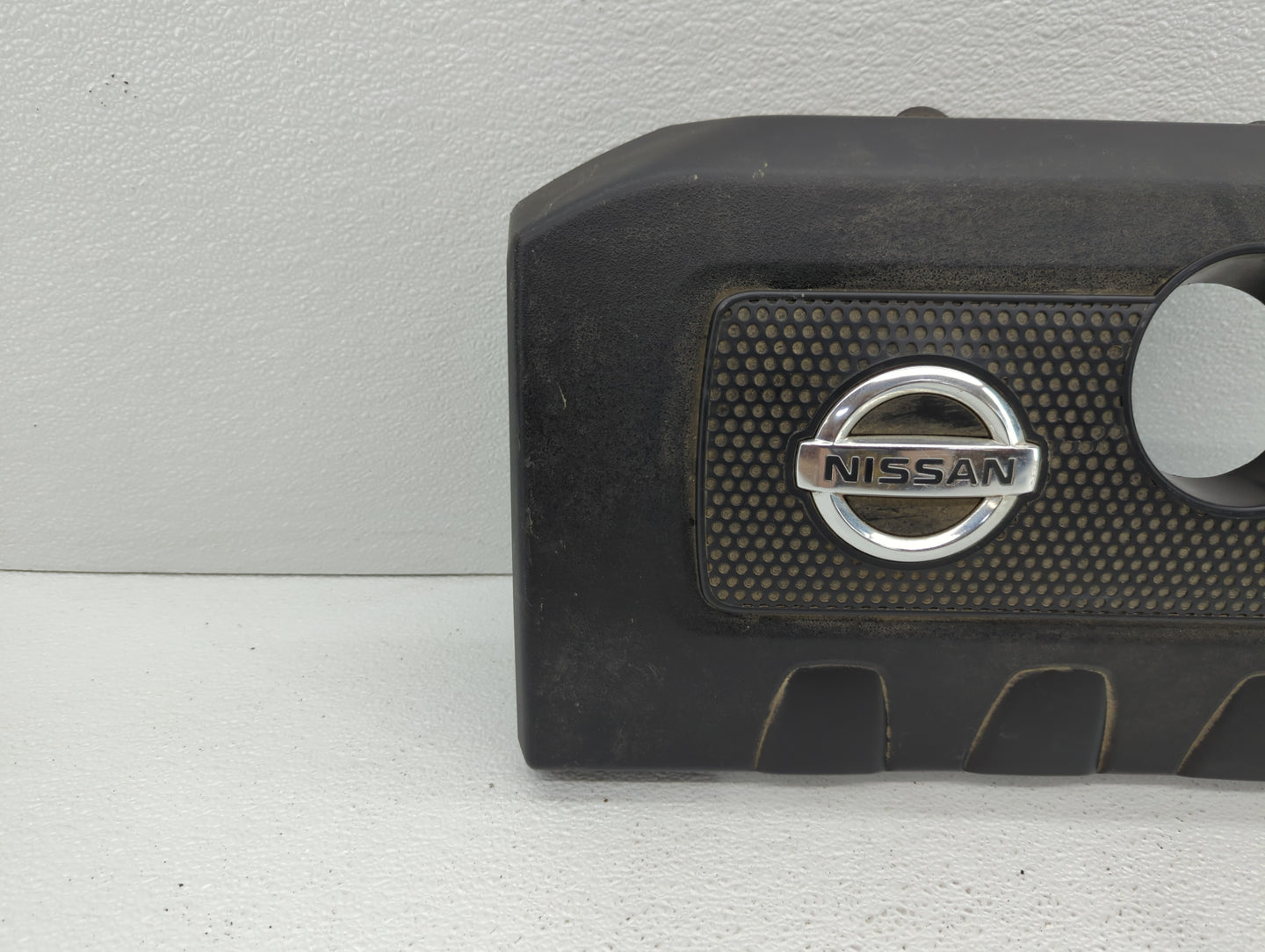 2015 Nissan Sentra Engine Cover Black - Oemusedautoparts1.com
