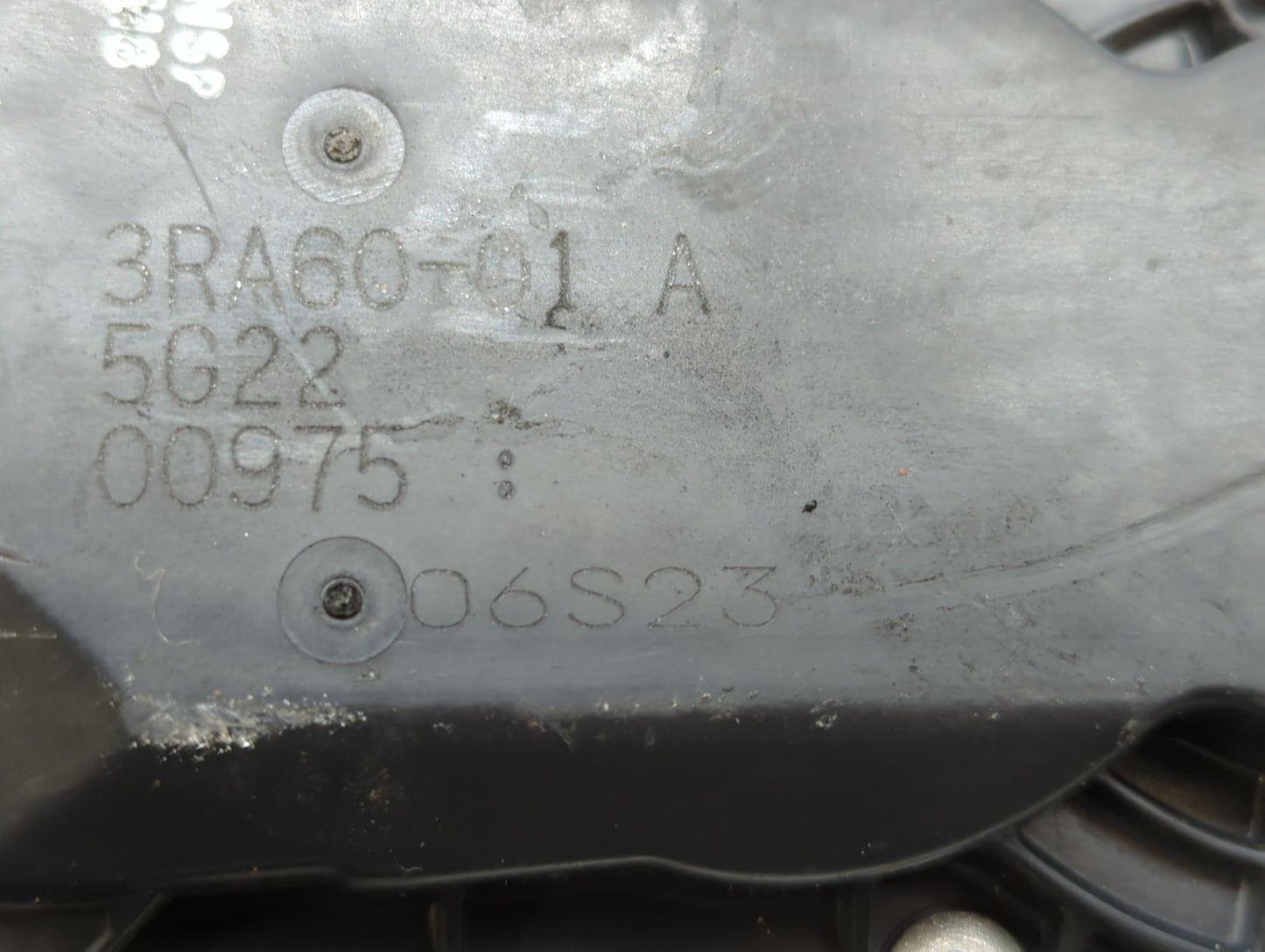 2013-2019 Nissan Sentra Throttle Body P/N:3RA60-01 C 3RA60-01 E, 3RA60-01 D Fits Fits 2013 2014 2015 2016 2017 2018 2019 OEM