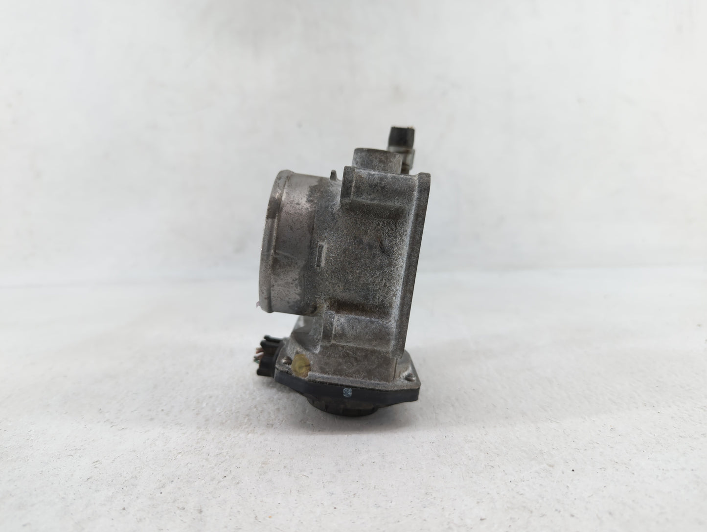 2013-2019 Nissan Sentra Throttle Body P/N:3RA60-01 C 3RA60-01 E, 3RA60-01 D Fits Fits 2013 2014 2015 2016 2017 2018 2019 OEM