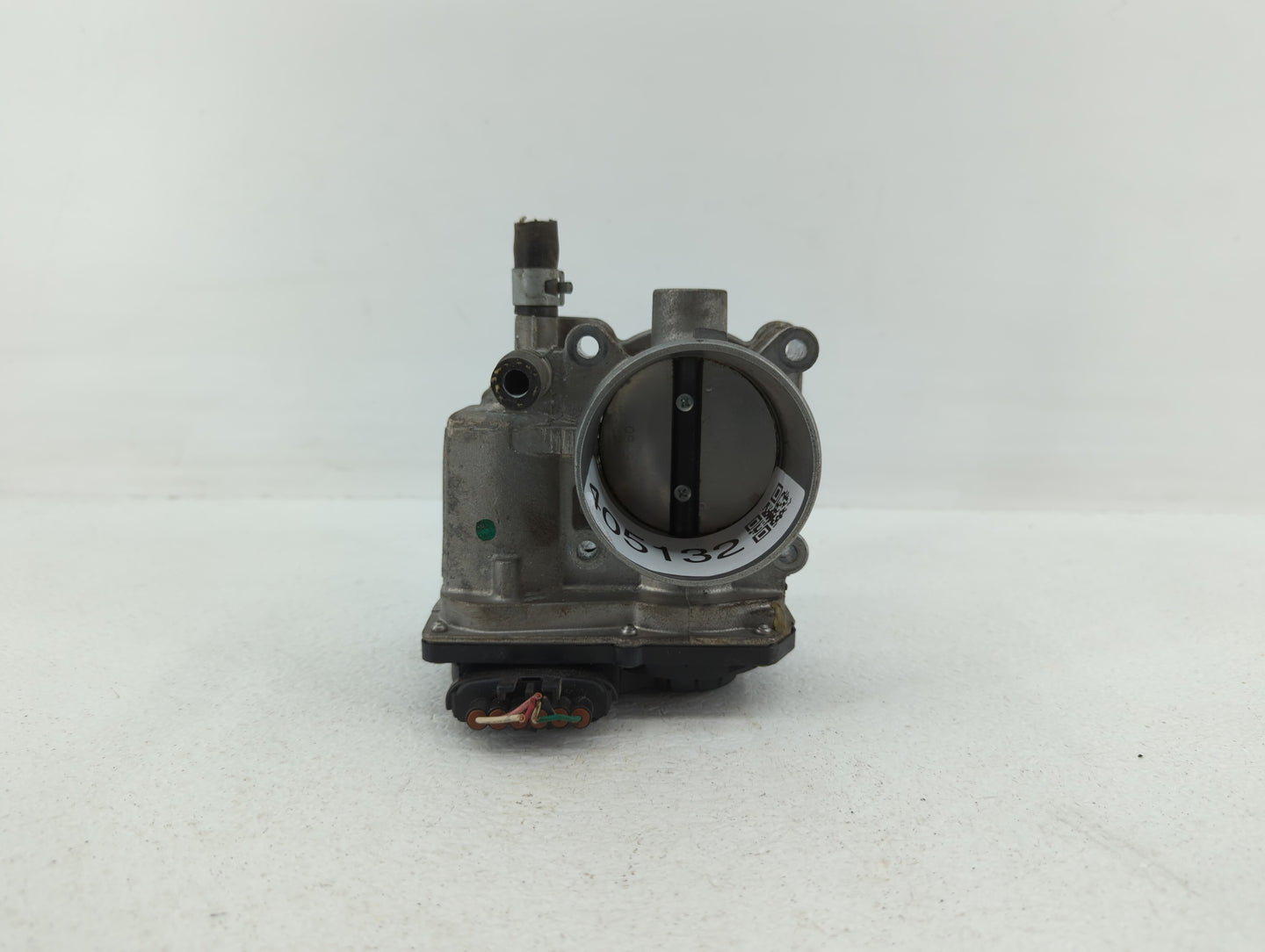 2013-2019 Nissan Sentra Throttle Body P/N:3RA60-01 C 3RA60-01 E, 3RA60-01 D Fits Fits 2013 2014 2015 2016 2017 2018 2019 OEM