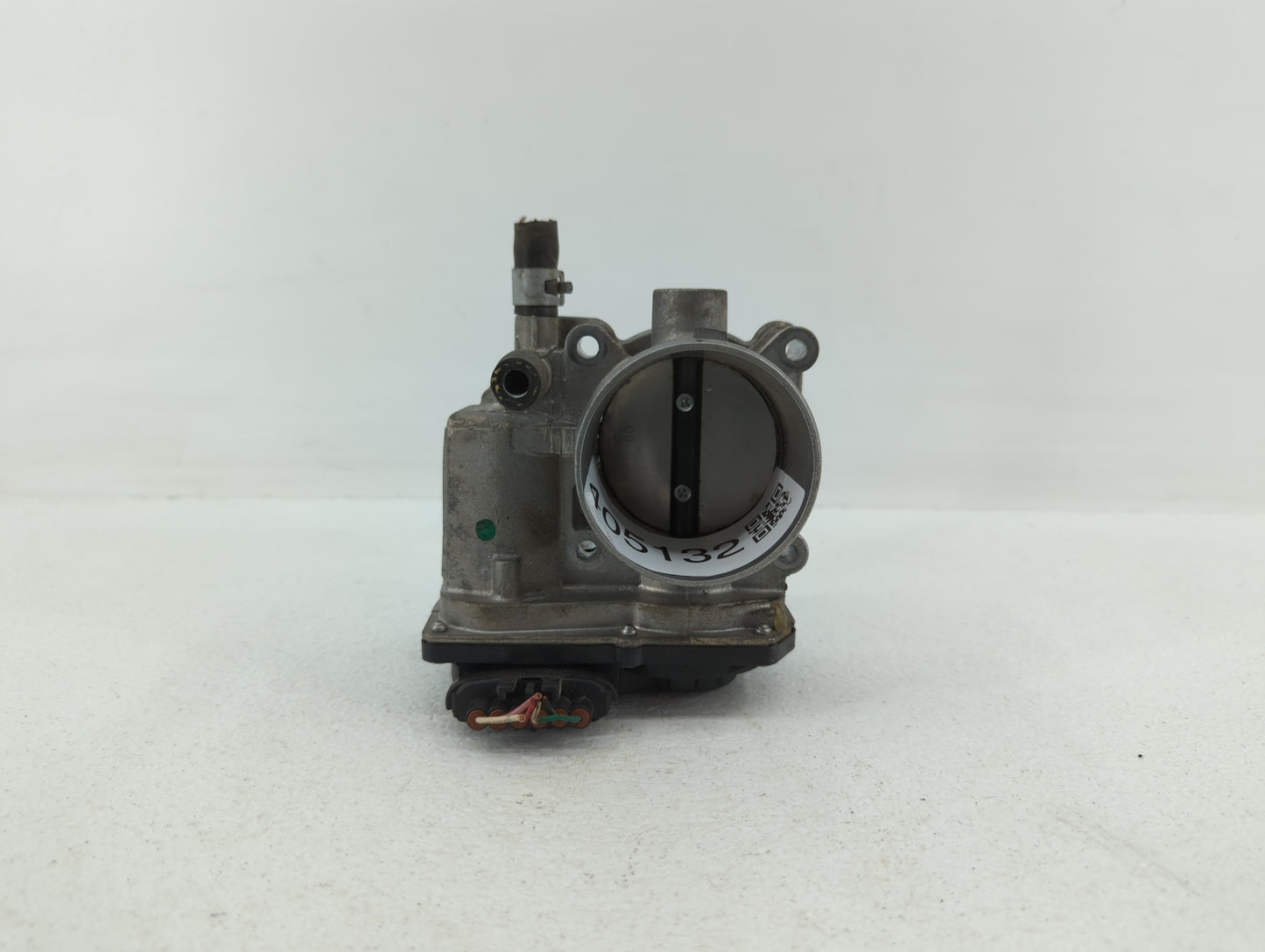 2013-2019 Nissan Sentra Throttle Body P/N:3RA60-01 C 3RA60-01 E, 3RA60-01 D Fits Fits 2013 2014 2015 2016 2017 2018 2019 OEM